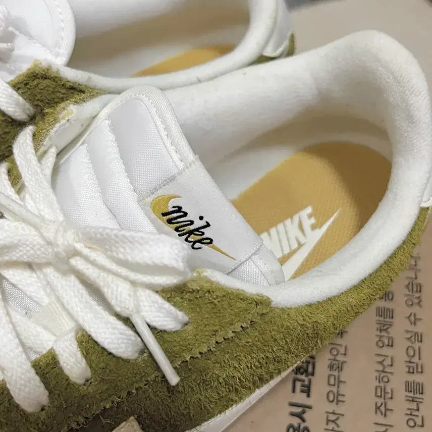 [BUNJANG] Nike Cortez SE Sneakers / 나이키 코르테즈 SE 285사이즈