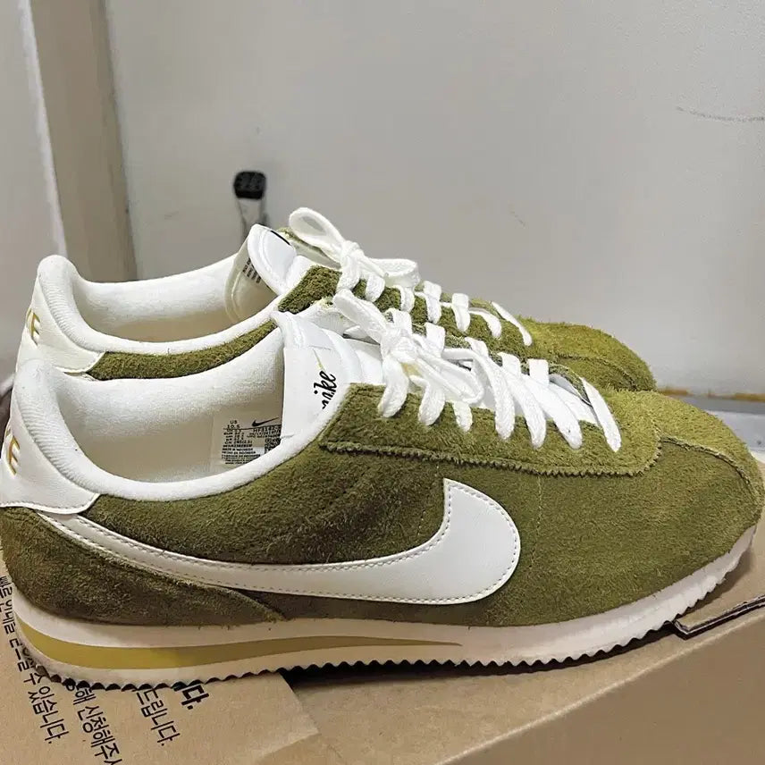 [BUNJANG] Nike Cortez SE Sneakers / 나이키 코르테즈 SE 285사이즈