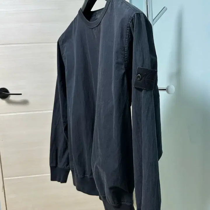 [SOLD OUT] 스톤아일랜드 고스트피스 나일론 맨투맨 s사이즈