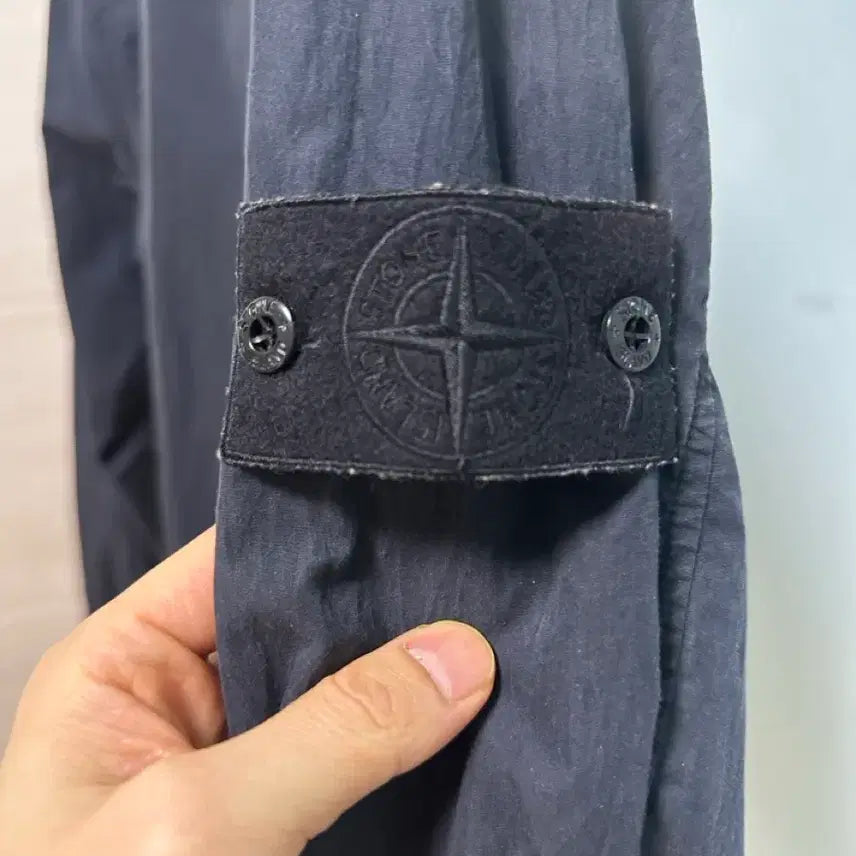 [SOLD OUT] 스톤아일랜드 고스트피스 나일론 맨투맨 s사이즈