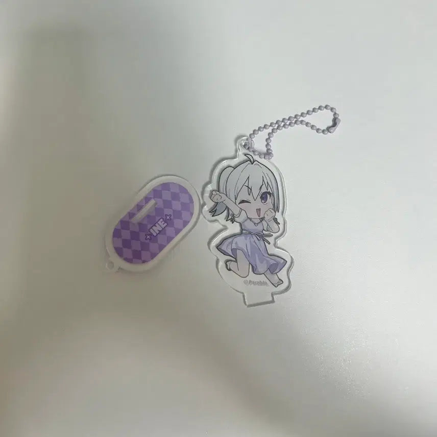[BUNJANG] ISEGYE IDOL AINE Keyring / 이세계아이돌 이세돌 이세페 이세계페스티벌 굿즈 아이네 키링