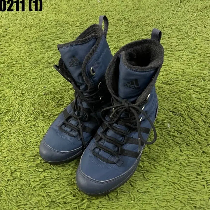[SOLD OUT] 아디다스 네이비 털 안감 부츠 신발 235