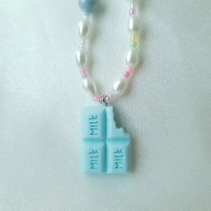 [BUNJANG] Handmade Blue Chocolate Pearl Keychain Phone Strap / 핸드메이드 블루 초콜릿 진주키링 폰스트랩