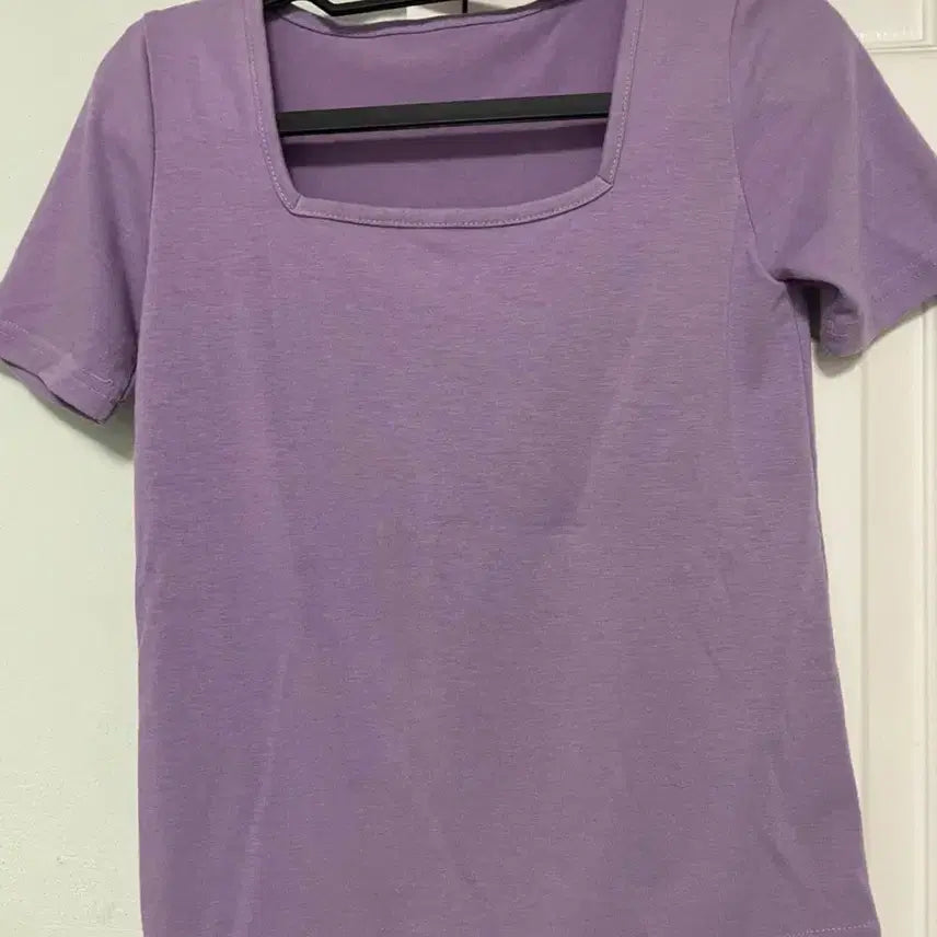 [BUNJANG] Square Neck Lavender Short Sleeve T-Shirt / 스퀘어넥 반팔 티셔츠 라벤더
