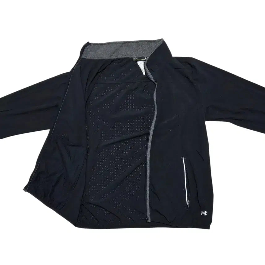 [BUNJANG] Under Armour Windbreaker Jacket / Under Armour 언더아머 윈드브레이커 바람막이 집업