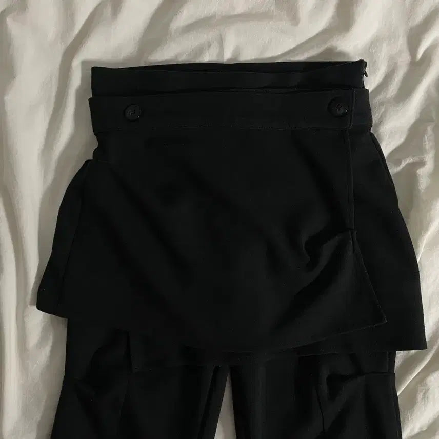 [BUNJANG] Ojos Ohos Lab Over Tucked Pants (Black, S) / ojos 오호스 랩오버 턱 팬츠 블랙 s