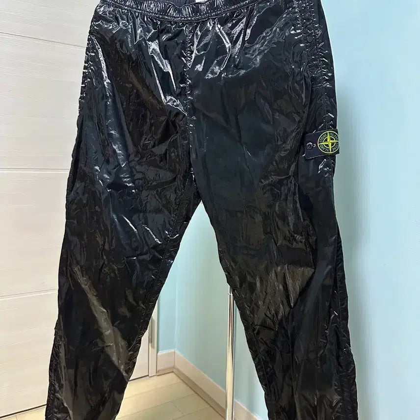 [BUNJANG] Stone Island Supreme Silk Light Pants Black M / 스톤아일랜드X슈프림 뉴 실크 라이트 팬츠 블랙 M