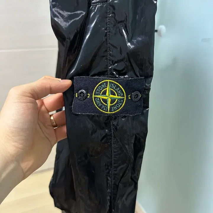 [BUNJANG] Stone Island Supreme Silk Light Pants Black M / 스톤아일랜드X슈프림 뉴 실크 라이트 팬츠 블랙 M