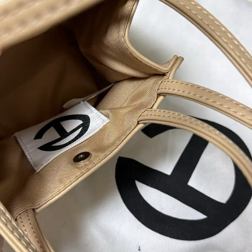 [BUNJANG] Telfar Small Shopping Bag Cream / Telfar 텔파 스몰 쇼핑백 크림