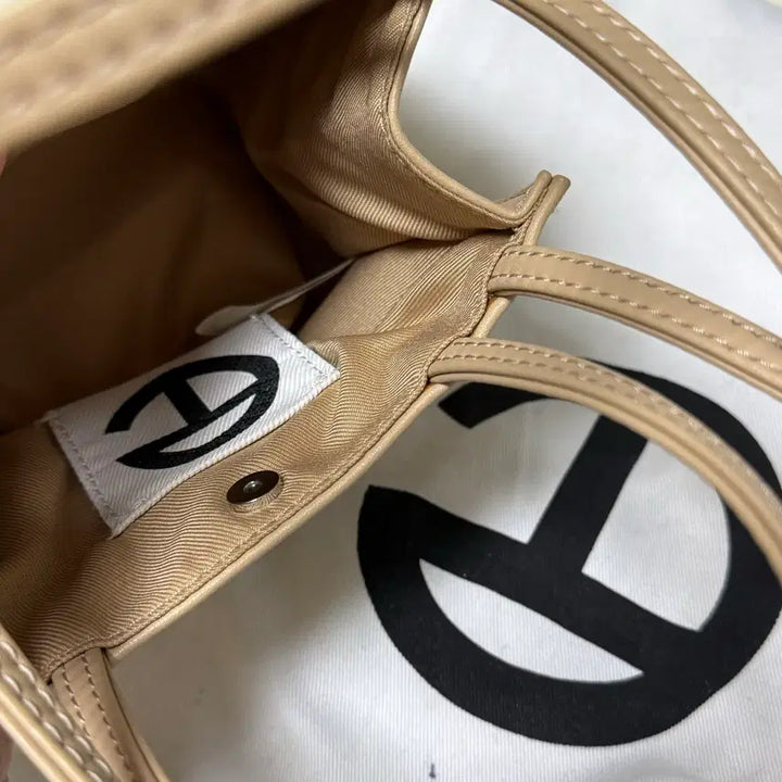 [BUNJANG] Telfar Small Shopping Bag Cream / Telfar 텔파 스몰 쇼핑백 크림