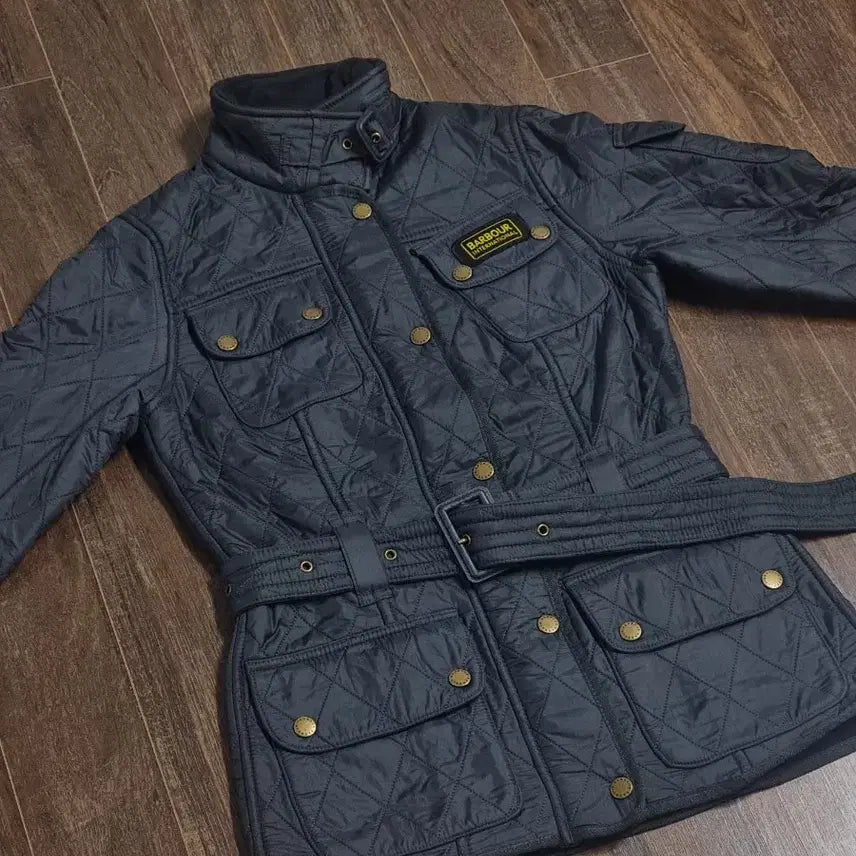 [BUNJANG] Barbour International Polarquilt Jacket Navy UK6 / 바버 인터네셔널 폴라퀼트 자켓 네이비 UK6 (44-44반)