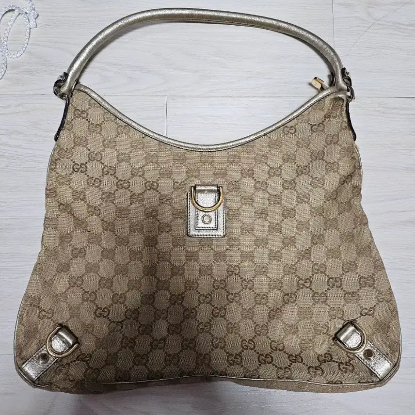 [BUNJANG] Gucci GG Pattern Tote Bag / 정품) 구찌 GG 패턴 토트백 판매합니다 (단종제품)