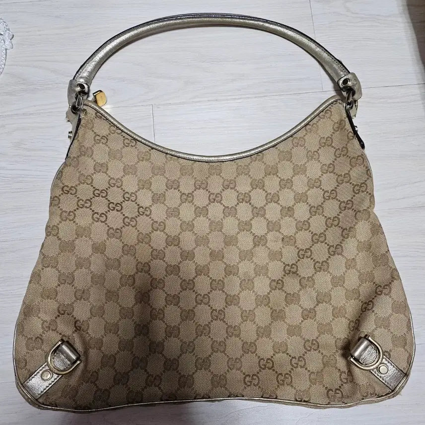 [BUNJANG] Gucci GG Pattern Tote Bag / 정품) 구찌 GG 패턴 토트백 판매합니다 (단종제품)