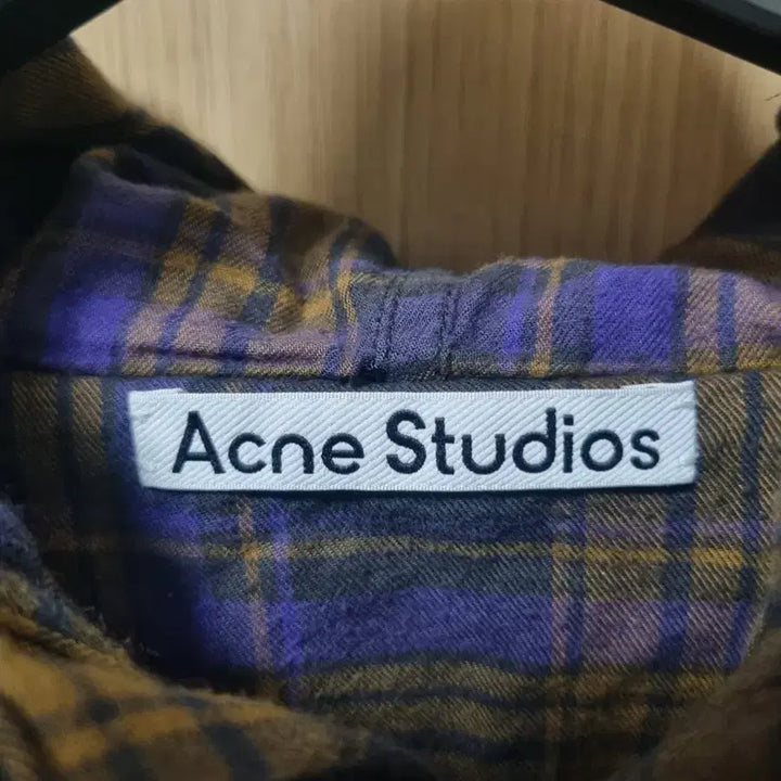 [BUNJANG] Acne Studios Button-Up Hooded Shirt / 아크네스튜디오 버튼업 후드셔츠 50사이즈