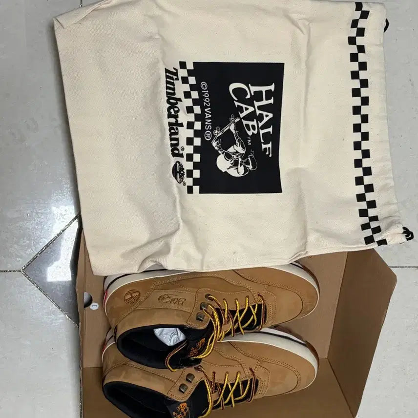 [BUNJANG] Vans Half Cab Timberland Sneakers / 반스 하프캡 팀버랜드