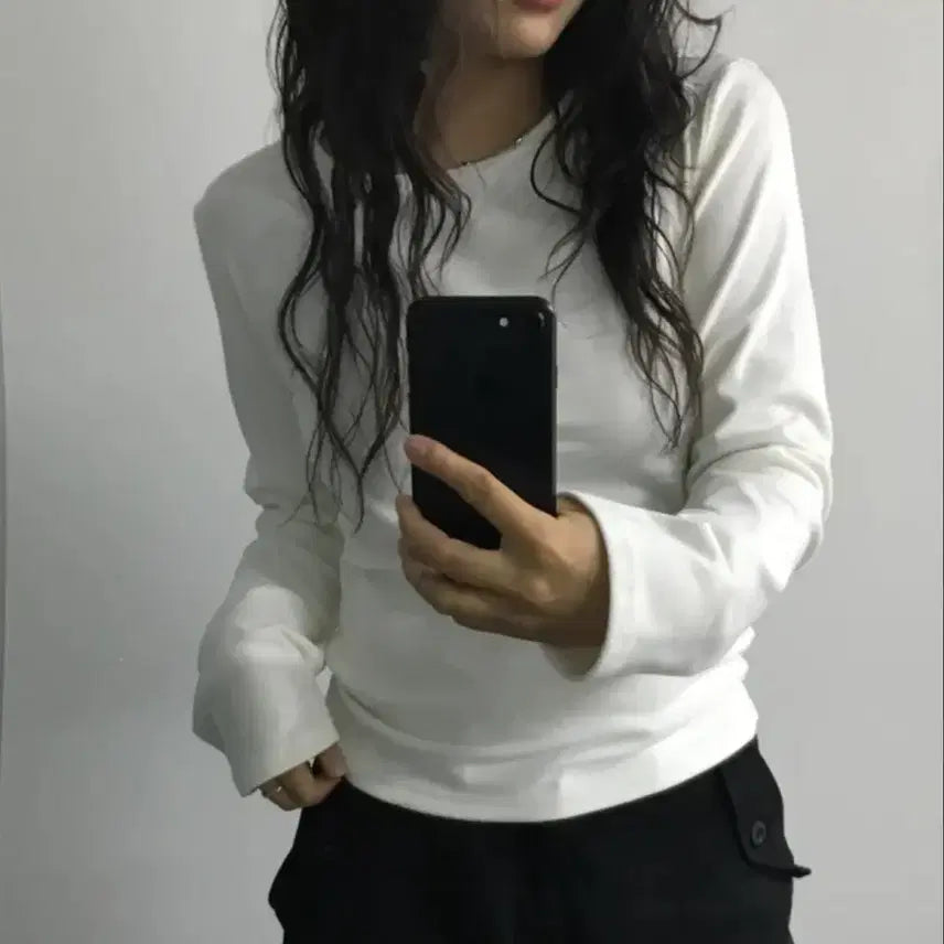 [BUNJANG] Soft Round Brushed Long Sleeve Inner T-shirt - Ivory / 소프트 라운드 기모 긴팔 라운드 이너티셔츠 아이보리