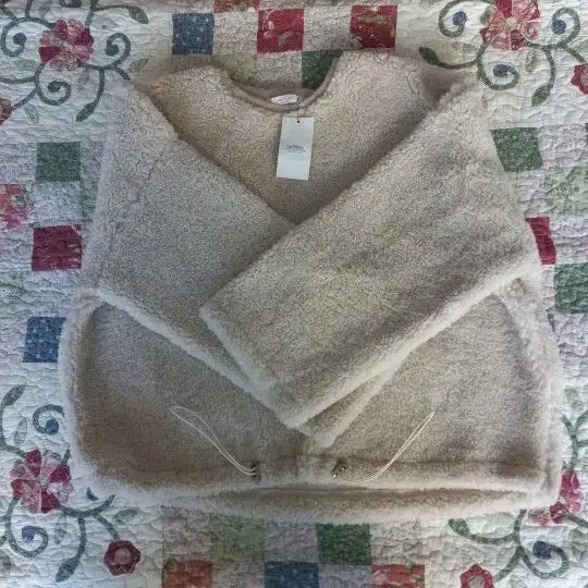 [BUNJANG] Puggle Fleece Sweatshirt (F) / 뽀글이 맨투맨(F)