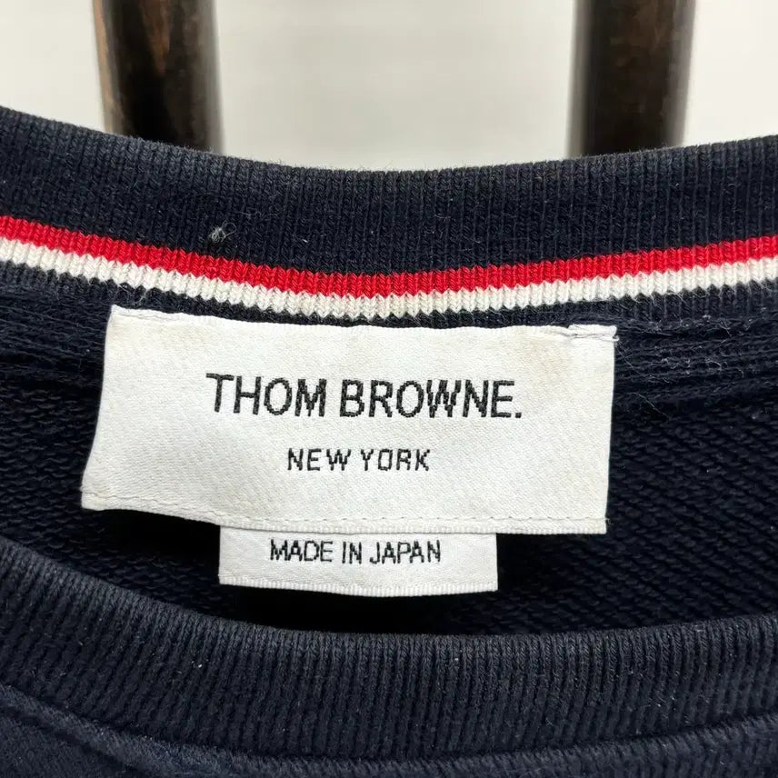 [BUNJANG] Thom Browne Crewneck Sweatshirt / [7]톰브라운 사선완장 맨투맨
