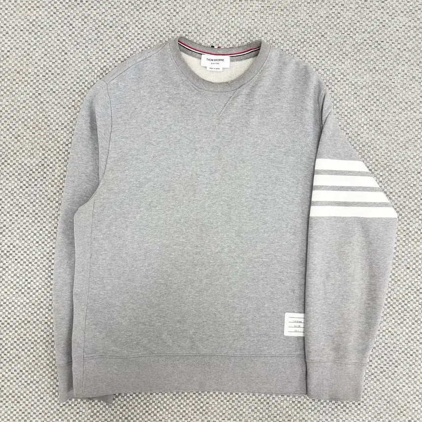 [BUNJANG] Thom Browne Crewneck Sweatshirt / [7]톰브라운 사선완장 맨투맨