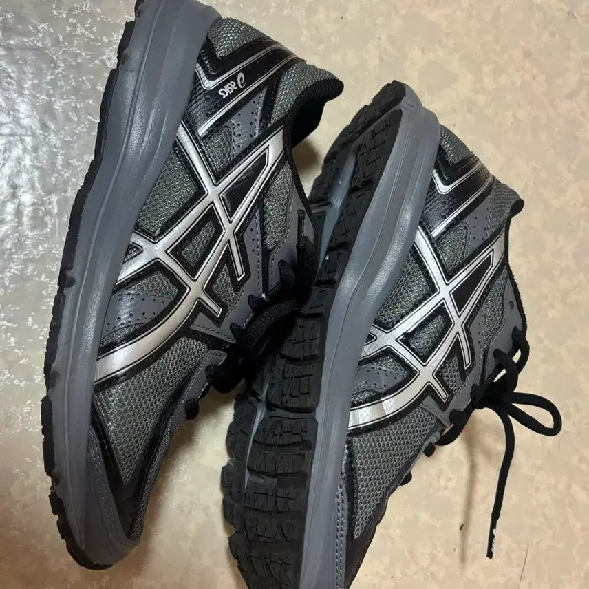[BUNJANG] Asics Jog 100 S (2E) - Steel Grey:Pure Silver (Size 235) / 아식스 조그 100 S (2E) - 스틸 그레이:퓨어 실버