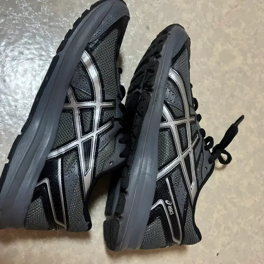 [BUNJANG] Asics Jog 100 S (2E) - Steel Grey:Pure Silver (Size 235) / 아식스 조그 100 S (2E) - 스틸 그레이:퓨어 실버