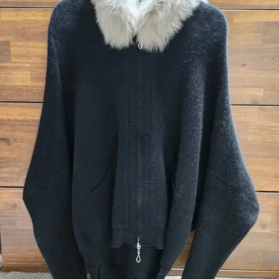 [BUNJANG] Black Knit Cardigan - Women&