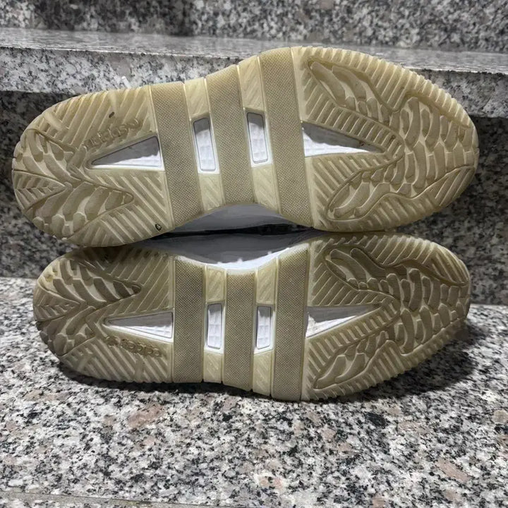 [BUNJANG] Adidas Nightball Sneakers / 아디다스 나이트볼 250-255 사이즈