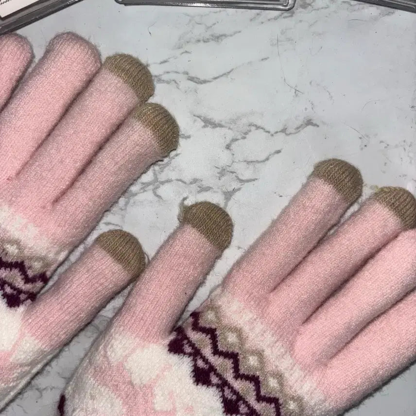 [BUNJANG] Winter Vintage Pink Gloves / 겨울 빈티지 무드 핑크 장갑 털장갑 보온장갑