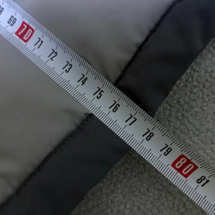 [SOLD OUT] 나이키 CLIMA-FIT 후드 패딩 점퍼 회색 105