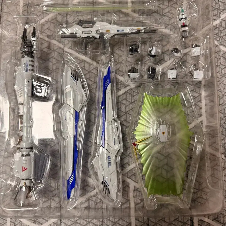 [BUNJANG] Bandai Metal Build F91 Gundam Robot Figure / 반다이 메탈빌드 F91 건담 프라모델 완성품 로봇 피규어 팝니다