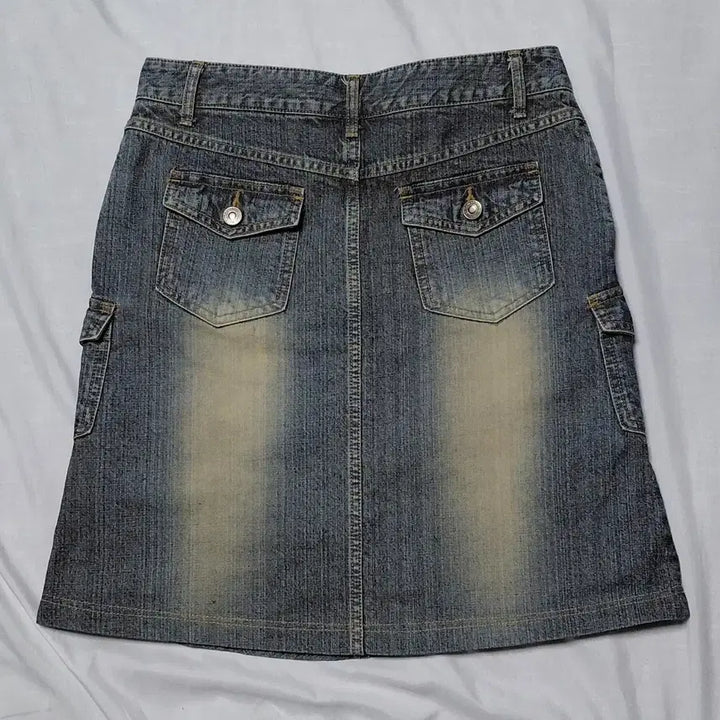 [BUNJANG] Betty Boop Denim Mini Skirt (Size 66) / 할인!! 베티붑(Betty Boop) 정품 카고 데님 미니스커트 (66)