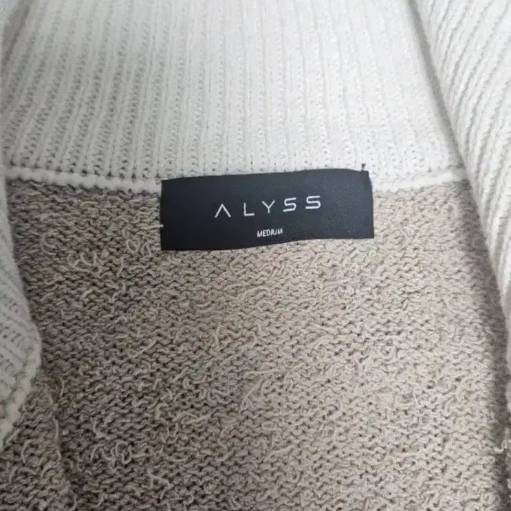 [BUNJANG] Allys Knit Zip-up Jacket / 알리스 니트 집업 거의새것