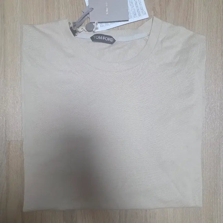 [BUNJANG] Tom Ford Beige T-shirt / 톰포드 반팔 티셔츠 베이지색상 새제품 판매합니다. Tomford