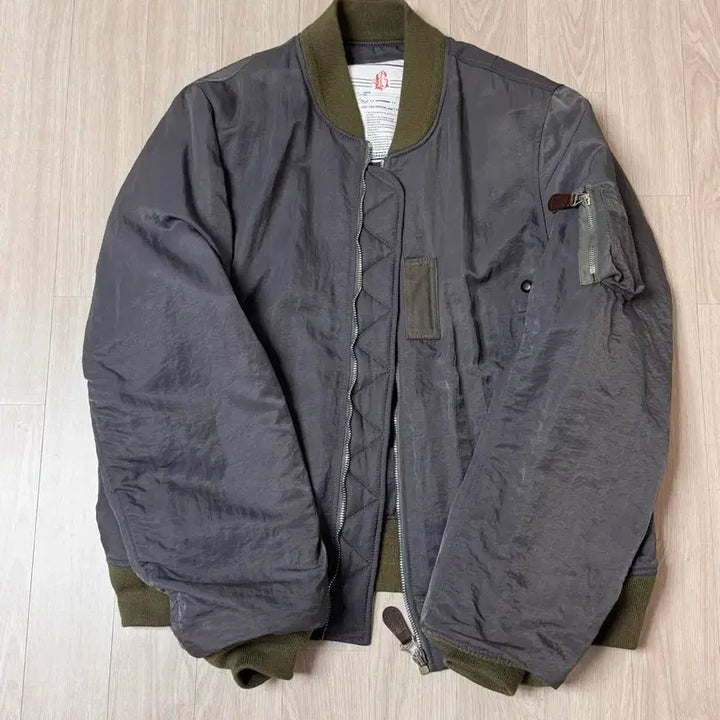 [BUNJANG] ZeroBaseOne Black Out MA-1 Jacket (Gray, L) / 블랙아웃 ma-1 초판 그레이 L
