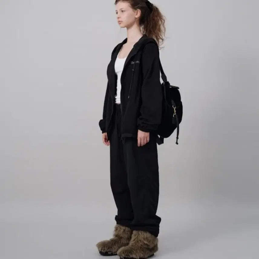 [BUNJANG] Thebarnet Snuggle Setup Black / 더바넷 스너글 셋업 블랙