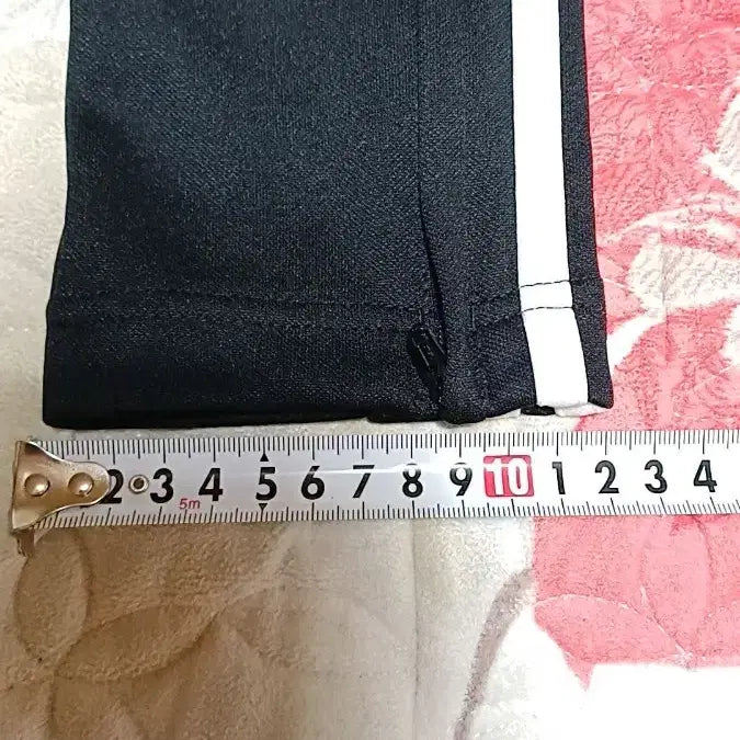 [BUNJANG] Adidas Training Pants 26 inch / 아디다스 트레이닝복 26인치 기장93