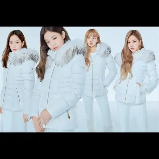 [BUNJANG] Blackpink Guess Padded Jacket / 블랙핑크 게스 패딩