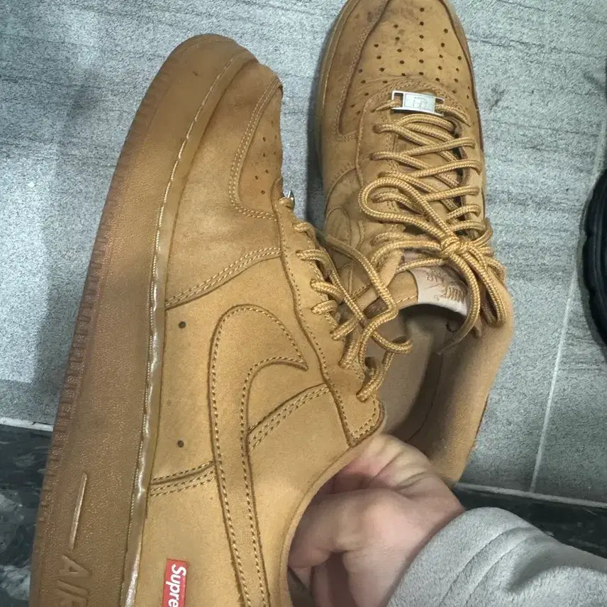 [BUNJANG] Nike Supreme Air Force 1 'Wheat' / (270)나이키 슈프림 에어포스 된장포스
