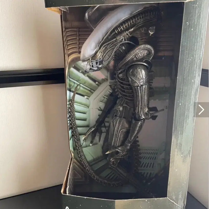 [BUNJANG] NECA Alien Big Chap 1/4 Scale Figure / 네카 에일리언 빅챕 1/4 판매