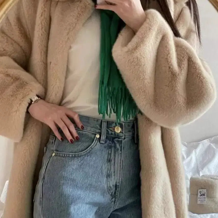 [BUNJANG] Monsta X Ribbon Edit Fur Coat / 모네마켓 / 리본빛 에디트 퍼 코트