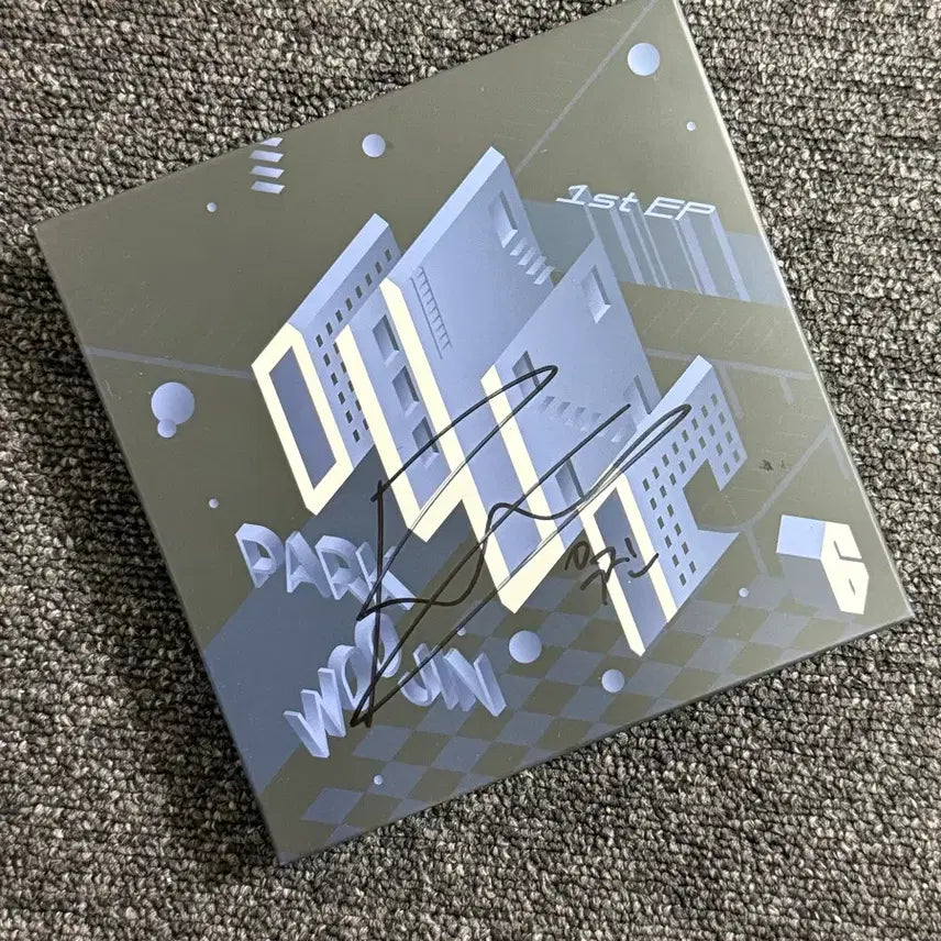 [BUNJANG] AB6IX Park Woojin Signed Solo Album / 박우진(AB6IX)솔로 싸인 앨범 판매합니다.