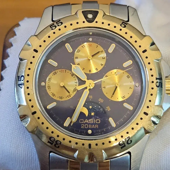 [BUNJANG] Casio MD-726 Vintage Moon Phase Diver Watch / 카시오 빈티지 문페이즈 다이버 MD-726