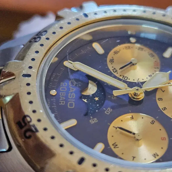 [BUNJANG] Casio MD-726 Vintage Moon Phase Diver Watch / 카시오 빈티지 문페이즈 다이버 MD-726