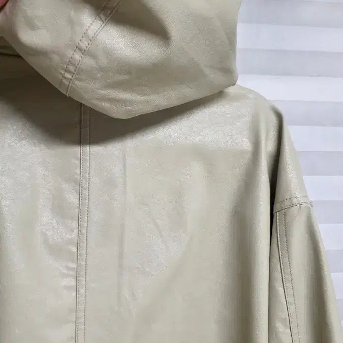 [BUNJANG] Unisex Ivory Leather Jacket / 남여공용아이보리 후드 가죽 자켓