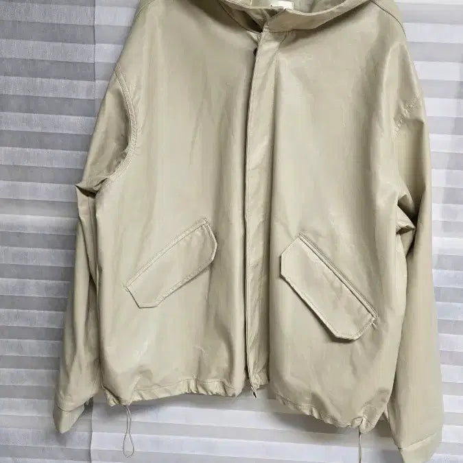 [BUNJANG] Unisex Ivory Leather Jacket / 남여공용아이보리 후드 가죽 자켓