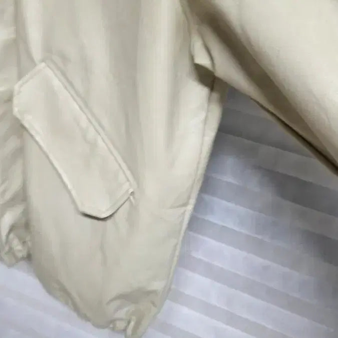 [BUNJANG] Unisex Ivory Leather Jacket / 남여공용아이보리 후드 가죽 자켓