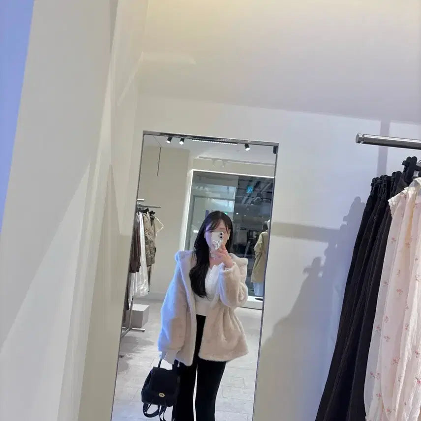 [BUNJANG] Black Quilted Backpack / 새상품/ 퀄팅 장식 백팩(당일배송)