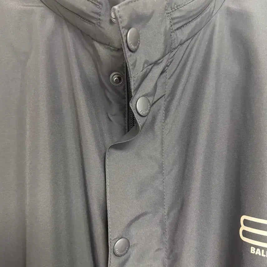 [BUNJANG] Balenciaga BB Logo Windbreaker Jacket / 빌렌시아가 BB로고 바람막이 자켓