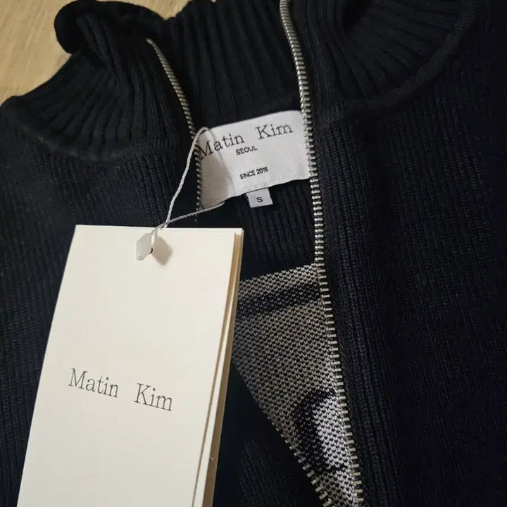 [BUNJANG] Matinkim Black Knit Zip-Up Cardigan S / 마뗑킴 블랙 니트 집업 가디건 S