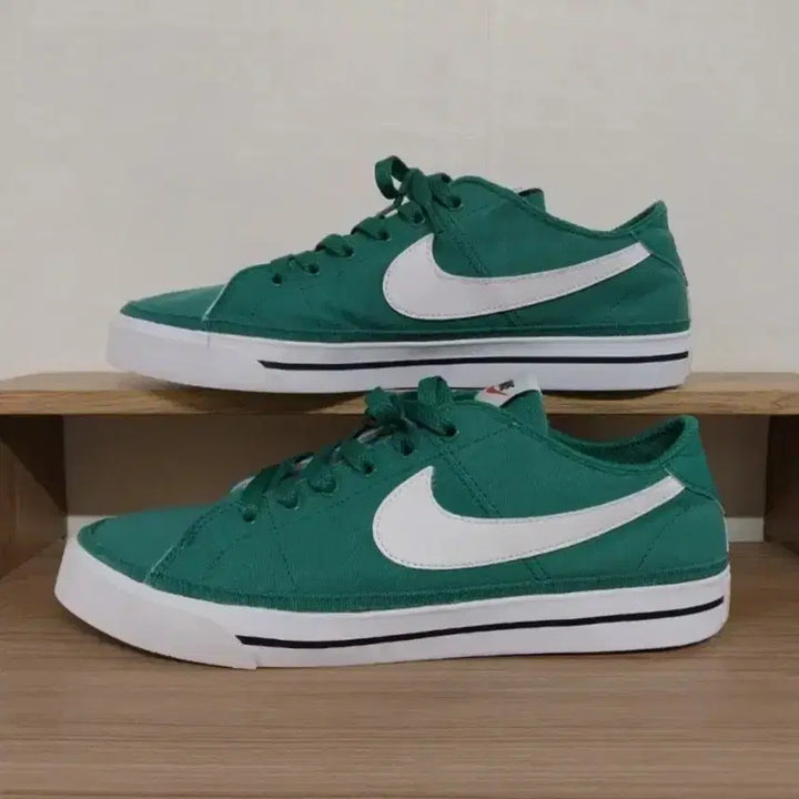 [BUNJANG] Nike Court Legacy Canvas Sneakers (280) / 나이키 코트 레거시 캔버스 운동화 (280)